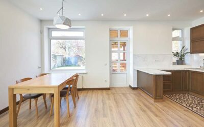 Comparativa Acústica de Suelos: ¿Cuál aíslan mejor el ruido?